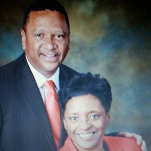 Meet your Posher, Robin